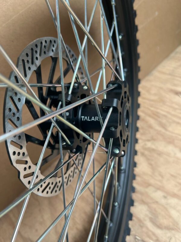 Talaria sting pro front wheel assembly MX5 TL5500 - Image 3