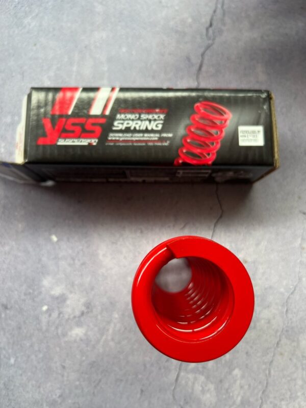 Aftermarket YSS brand rear shock absorber - Image 5